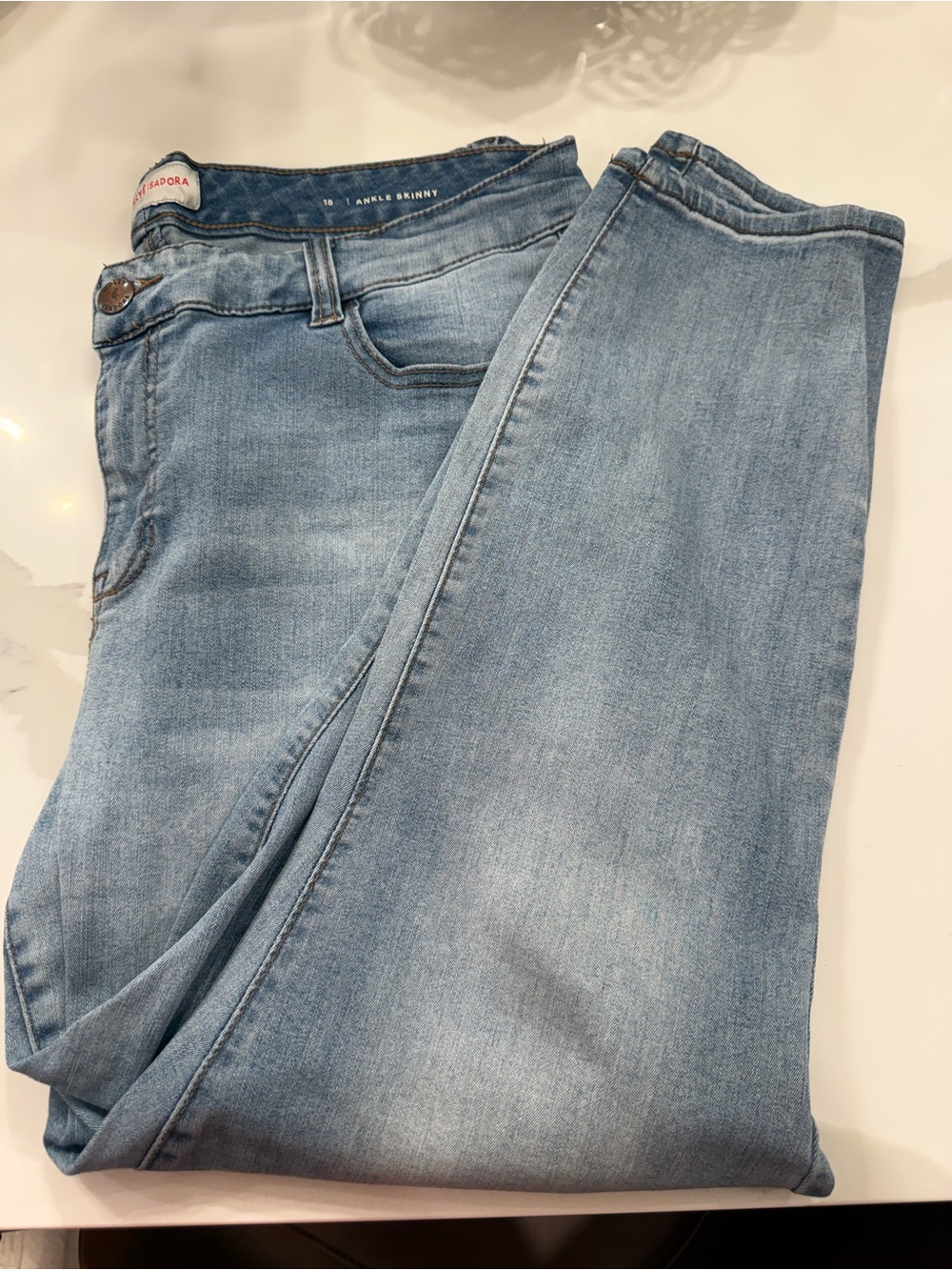 Molly & Isadora Light Wash Ankle Skinny Jean. GUC. Size 18. Cotton Blend.